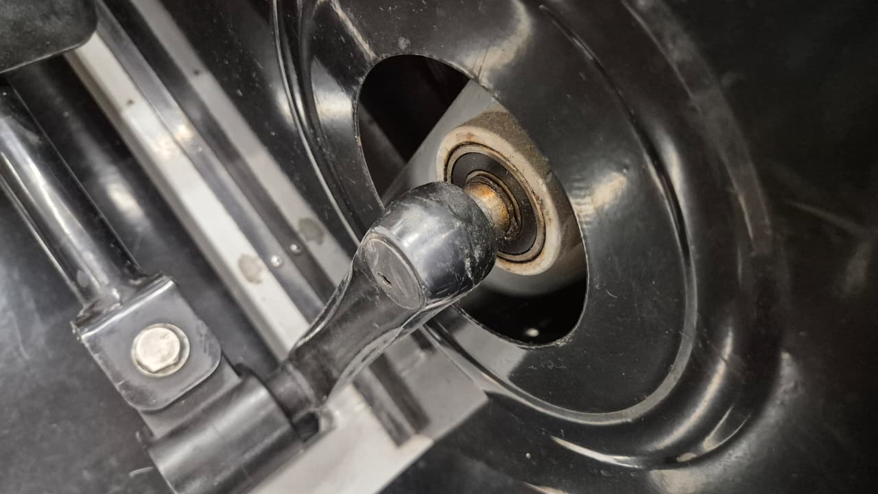 Limpieza y lubricación de piezas - antes